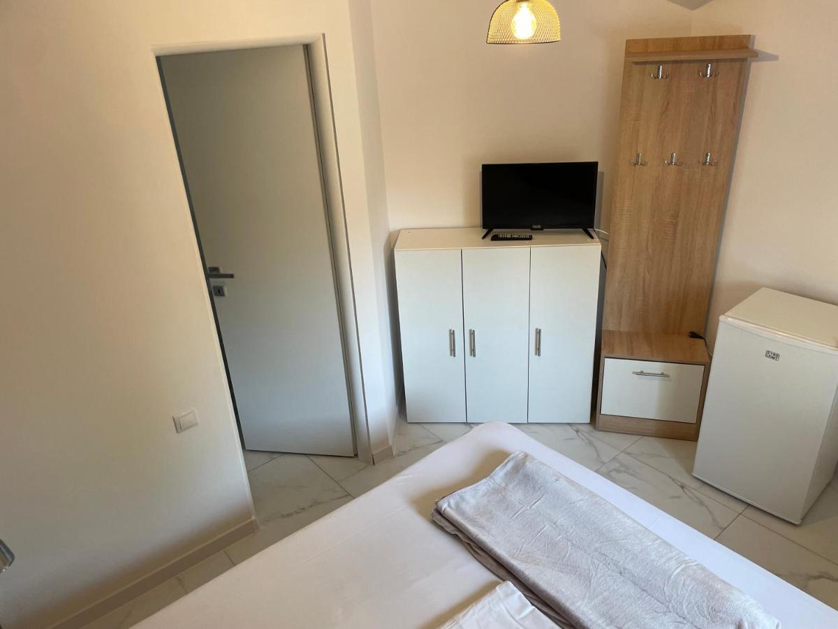 Apartamento Complex Pria Două Mai Exterior foto